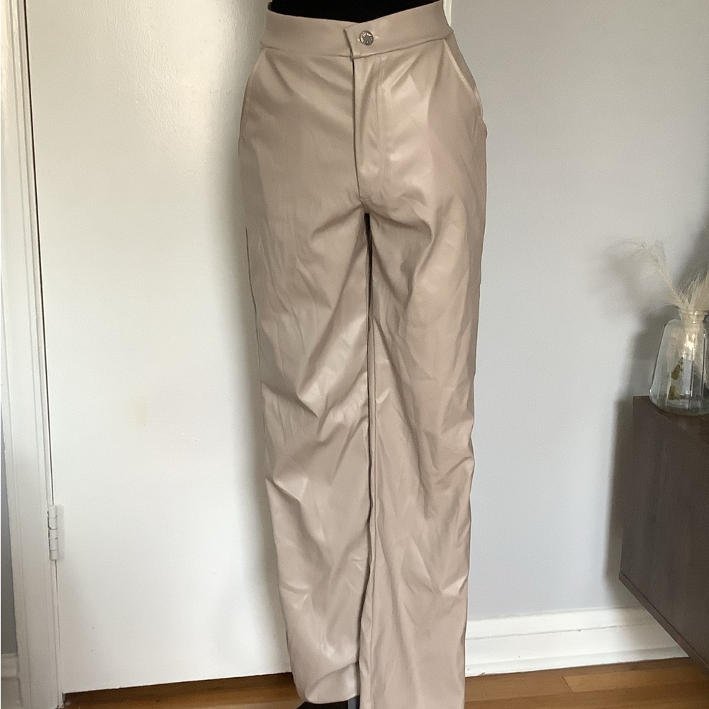 PrettyLittleThing Tan Pants